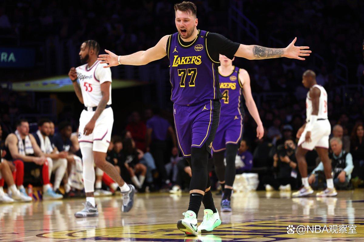 爱游戏-青岛队鏖战骑士，东契奇状态火热